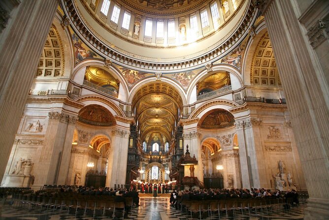 Crown Jewels of London Tour with River Cruise - Guides, audio headsets, and the quality of the commentary