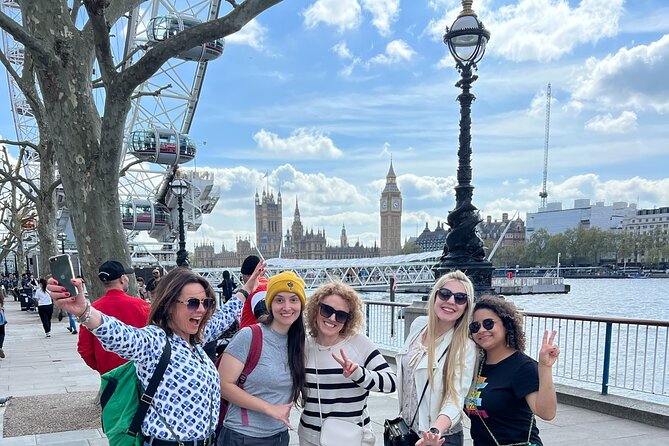 Cultural Homestay Exploring London, Oxford and National Parks - Food, conversation, and the social rhythm
