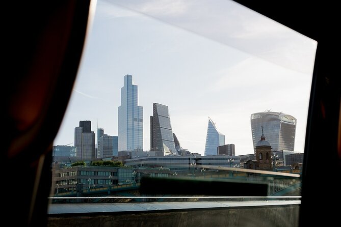 Discover London in a Panoramic Black Cab - Tower Bridge and the final central-London views