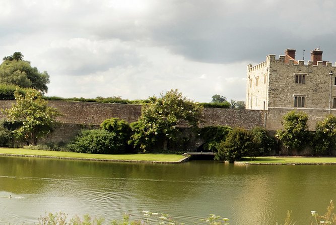 Dover Shore Excursion:Post-Cruise Tour to London via Canterbury and Leeds Castle - Leeds Castle and its three-hour visit