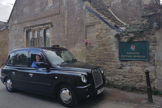 Downton Abbey and Castle Taxi Tour from London with Hotel Pickup - Practical details that shape the day