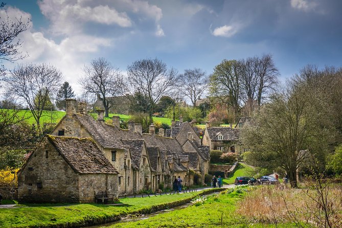 Downton Abbey Village, Blenheim Palace and Cotswolds Day Trip from London - What $109.62 buys you
