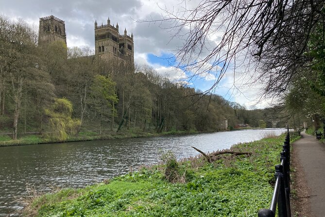 Durham’s Landmarks and Legends: A Self-Guided Audio Tour - Crossing Framwellgate Bridge for a castle view