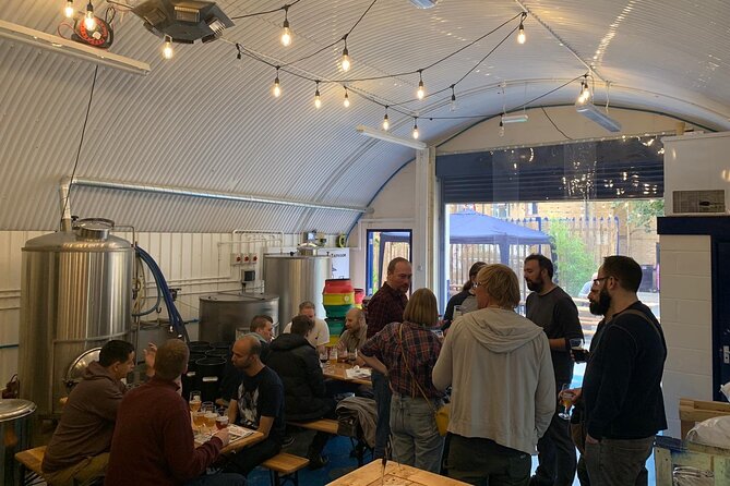 East End Craft Brewery Tour - Finishing with fresh beer at Deviant & Dandy