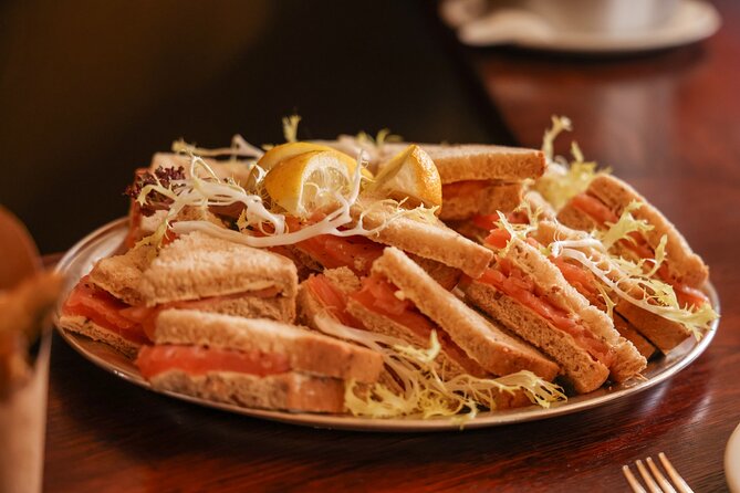 Eating London: The Heart of 'The City' Food Tour - The Counting House and a former bank vault