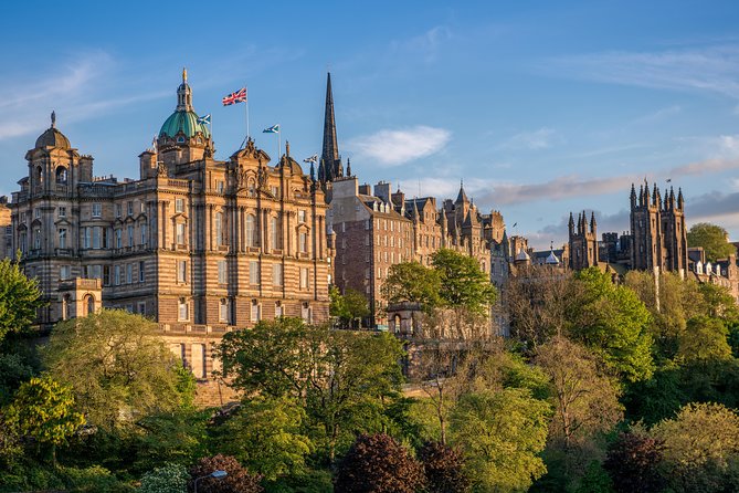 Edinburgh Rail Trip from London with Castle entry and Hop-on Hop-off bus - Holyroodhouse and the National Museum are tempting extras