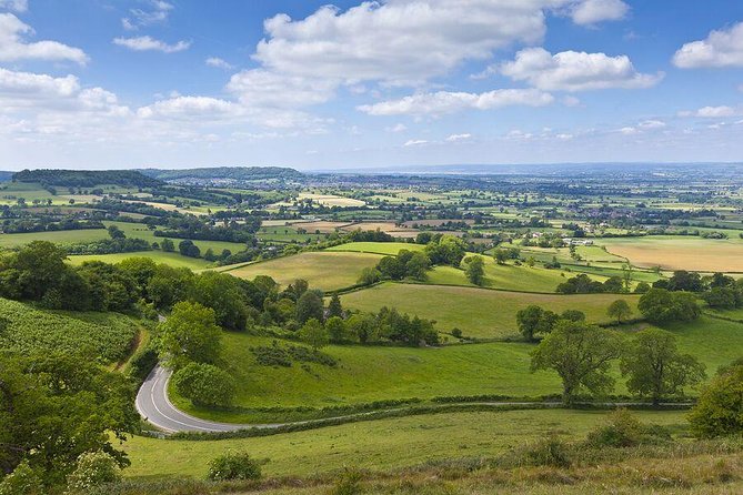 England in One Day: Stonehenge, Bath, the Cotswolds and Stratford-upon-Avon Day Trip from London - What the coach ride really means