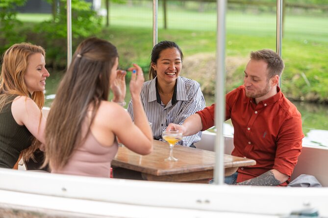Evening Cocktail Cruise in Oxford - The cocktails, soft drinks, and onboard comfort
