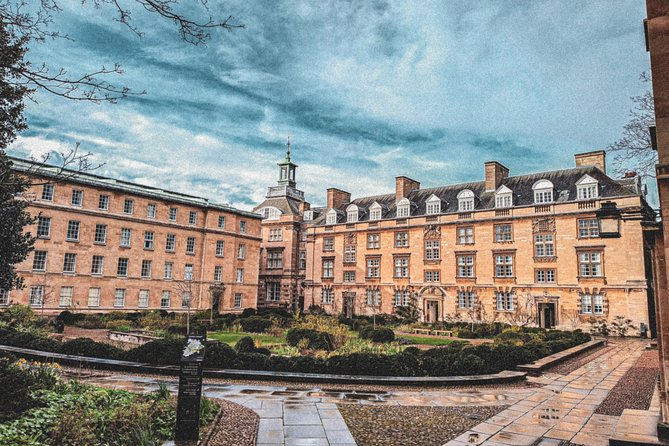 Explore Cambridge Student Life & Top Colleges Walking Tour - What this Cambridge walk actually offers