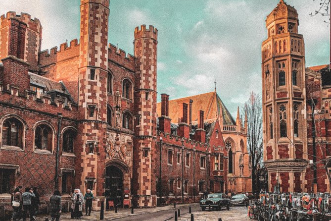 Explore Cambridge Student Life & Top Colleges Walking Tour - University life beyond the college walls