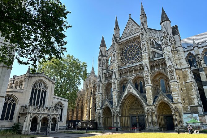 Fast Access Westminster Abbey Private Tour with a London Blue Badge Guide - The Grave of the Unknown Warrior