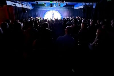 Friday & Saturday night comedy club entry