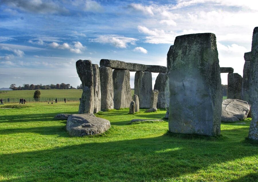 From Cambridge: Guided Day Tour to Bath and Stonehenge - Key points to know before booking