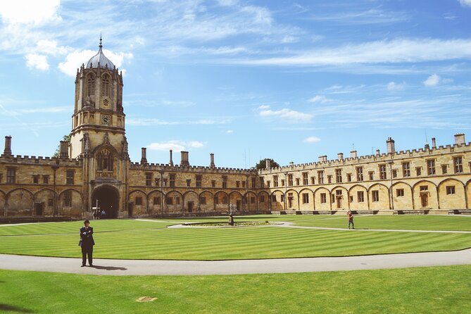From London: Cambridge Day Trip Including Tour Guide - A guided walk through Cambridge’s college world