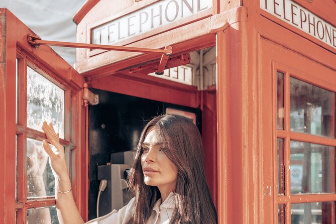 Gorgeous Influencer Photography Experience Trip in London - St Paul’s, Buckingham Palace, and Piccadilly options