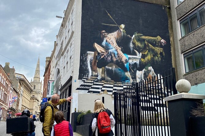 Guided Walking Tour of Bristol Old City and Harbour - Queen Square and Bristol’s public spaces