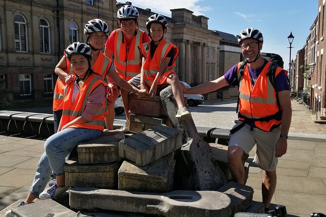 Half-Day Liverpool Electric Beatles Bike Tour - Calderstones Park and the road to Lennon’s home