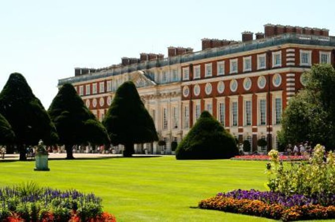 Hampton Court Palace Private Tour - Secrets of Henry VIII - Key points at a glance