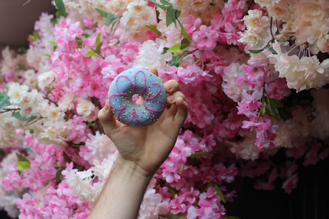 Handcrafted Donuts & Tea: Brighton's Artisan Sweet Treat Tour - North Laine brings the local color
