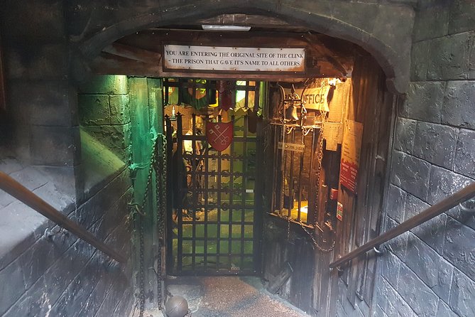 Harry Potter Azkaban Tour (Film Locations & Prison) - Borough Market and the Leaky Cauldron connection