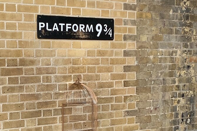 Harry Potter Black Taxi Private Tour of London with Hotel Pickup - What the $482.97 group price really means