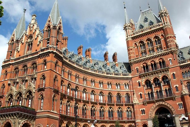 Harry Potter Film Location Walking Tour & Thames River Cruise - The one-hour Thames cruise from Westminster to Tower Pier