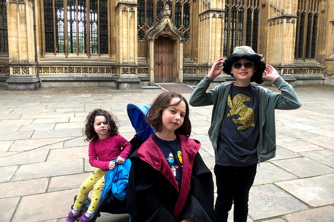 Harry Potter in Oxford Tour Divinity School entry Private Tour - Seeing the Radcliffe Camera and University Church
