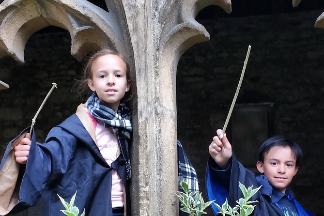Harry Potter in Oxford Tour Divinity School entry Private Tour - A pint-sized Hogwarts pause at the Turf Tavern