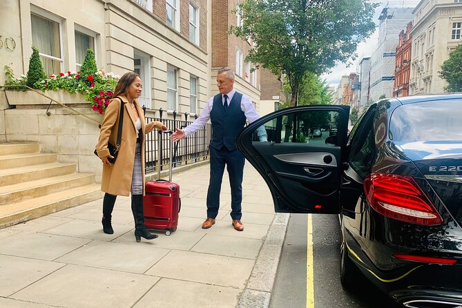 Heathrow Airport Taxi - Private Transfer to/from London - Airport departure pickups need the same care