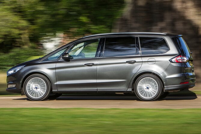 Heathrow Airport Transfer To & From Central London - Meet & Greet - Landing at Heathrow with a driver already watching your flight