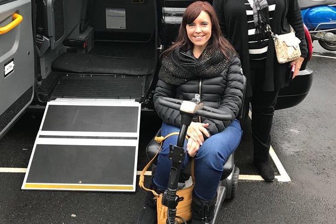 Heathrow Layover Experience: Private Full-Day Black Cab Tour - Buckingham Palace, St. Jamess Palace, and royal London