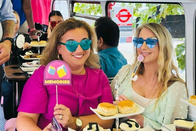"Here We Go Again" London Afternoon Tea Bus - How much sightseeing will you really get?