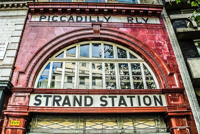 Hidden London Walking Tour - Guide style: stories matter more than a lecture