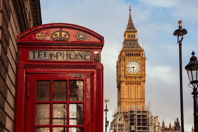Highlights & Hidden Gems With Locals: Best of London Private Tour - Borough Market: a tasting stop with extra costs