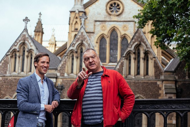 Highlights & Hidden Gems With Locals: Best of London Private Tour - Walking, buses, and the real pace of the day