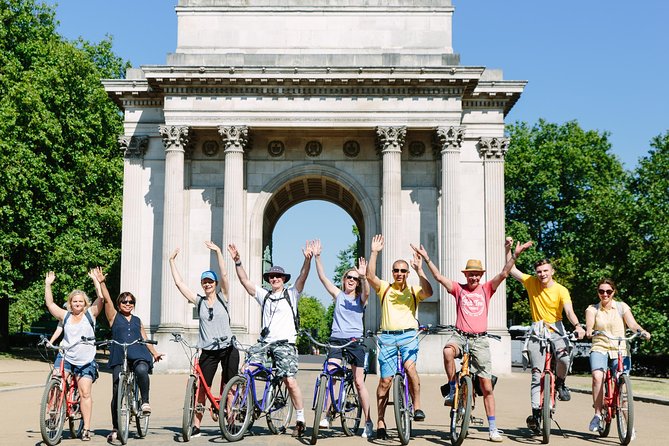 Highlights of Royal London Bike Tour including Hyde Park - Trafalgar Square and the National Portrait Gallery