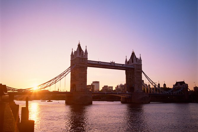 Highlights of Royal London Bike Tour with River Cruise Package - Why this four-hour route works