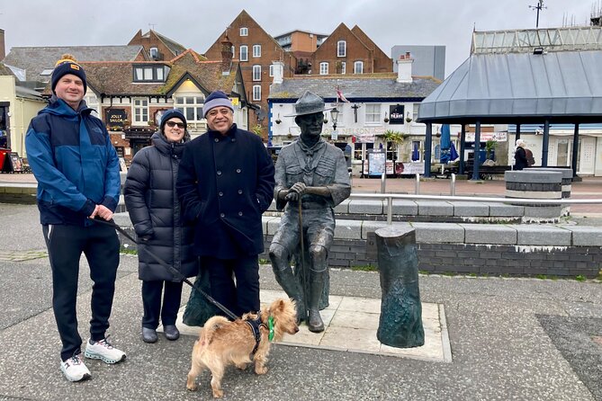 Historic Walking Tour of Poole - Brownsea Island gives the walk its best opening view