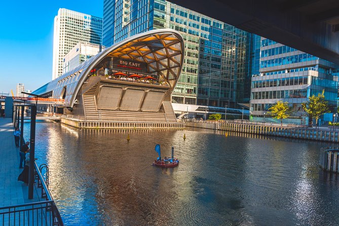 Hot Tub Boat Tour in London - London's most unique tour - Drinks and the social side of the ride