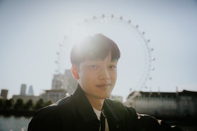 Iconic London Portraits Tour with Expert Local Photographer - Meeting Egemen Near London SE1 7PB