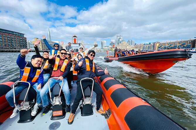 Iconic Sights of London: High-Speed Boat Trip - The crew and the quality of the commentary