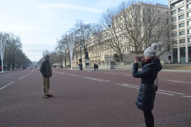 James Bond Film Location Walking Tour in London - Price, value, and who should book