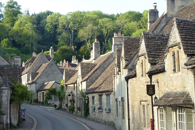 Lacock and Castle Combe - Afternoon Private Tour - Why this private Bath outing works so well