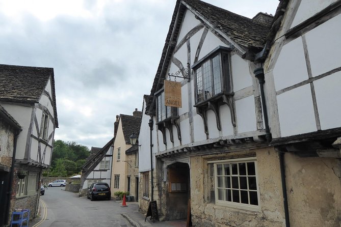 Lacock and Castle Combe - Afternoon Private Tour - Lacock: a preserved village with a screen-ready look