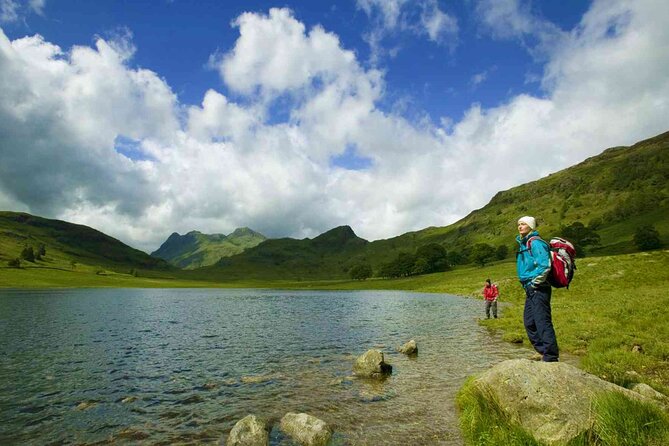 Lakes & mountains, spectacular scenery with an easy short walk - Why this four-hour route works
