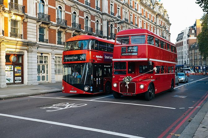 Layover Tour of London from LHR Executive Luxurious Vehicle Private Tour 6 hour - St. Paul’s Cathedral and the City of London