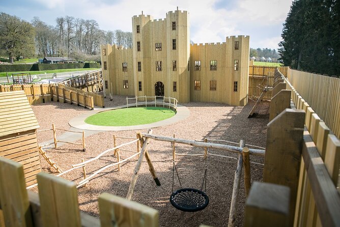 Leeds Castle and Canterbury - Day Tour from Brighton - How to handle lunch at Leeds Castle