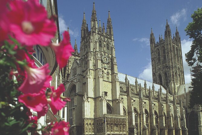 Leeds Castle Canterbury and Dover Private Tour from London - Why a private car matters on this route