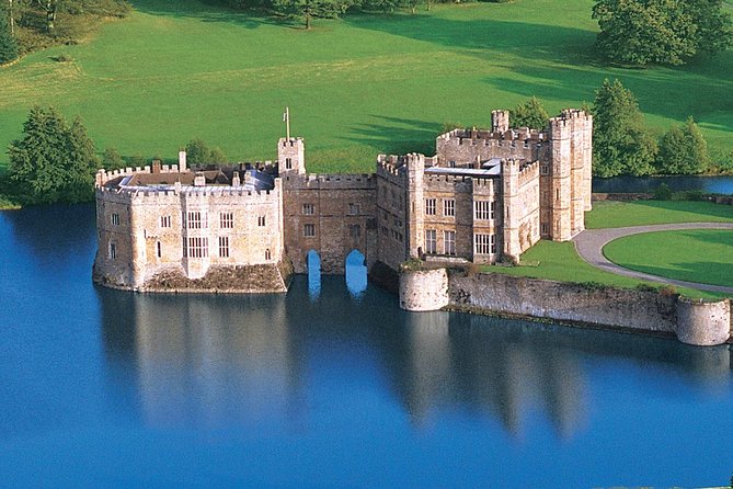 Leeds Castle, Canterbury, Dover & Greenwich Boat ride - Greenwich, the Cutty Sark and the Naval College