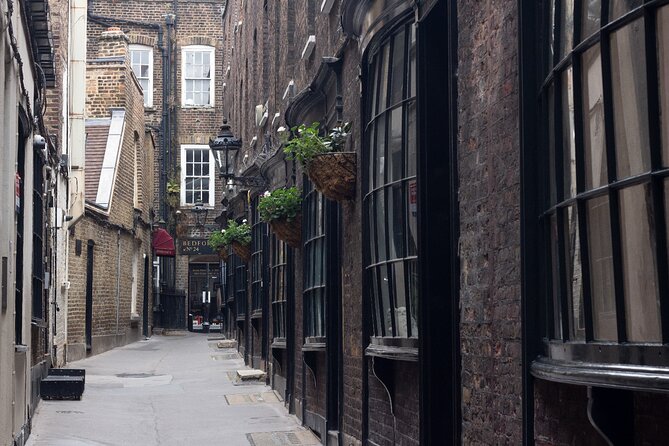 Lights, Camera, London: The Movie Locations Walking Tour - Why London works so well as a movie set